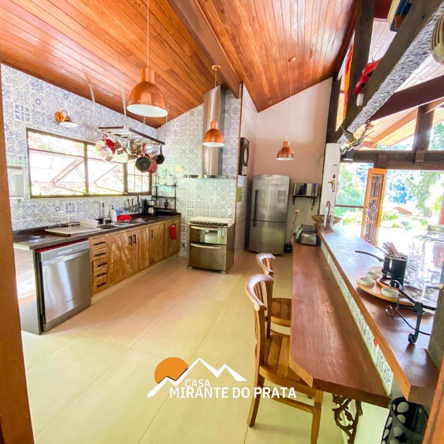 Casa Mirante Do Prata No Vale Videiras Holiday home Araras Petropolis